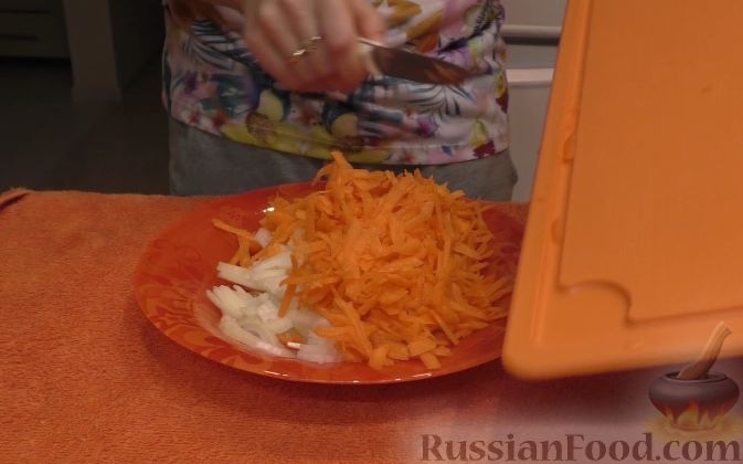 Салат с рисовой лапшой