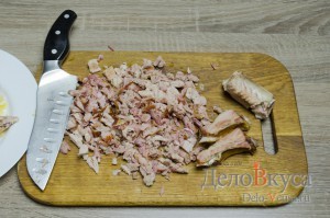 Гороховый суп: Отделить мясо от костей