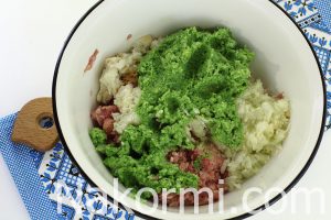 Куриные котлеты с брокколи