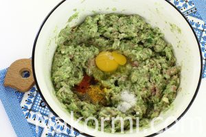 Куриные котлеты с брокколи