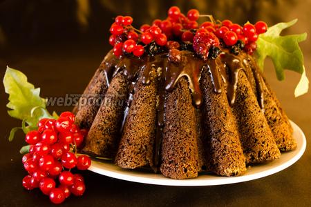 Фото рецепта Шоколадный кекс с пьяными ягодами