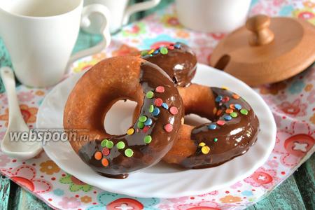 Фото рецепта Пончики на сковороде «Фантазия» в шоколаде