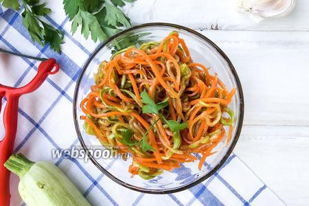 Фото рецепта Кабачки с морковью по-корейски
