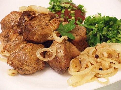 Шашлык на сковороде - и углей не нужно.