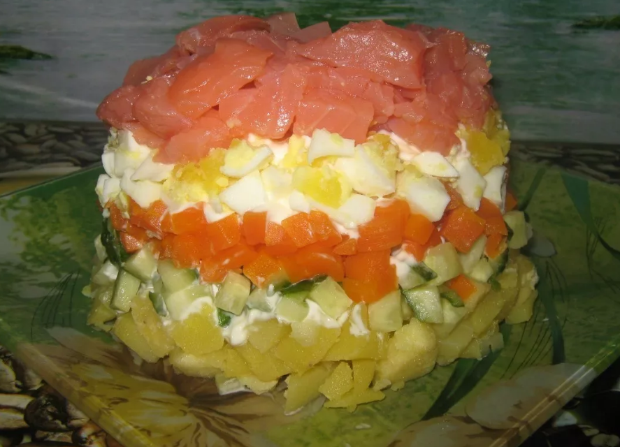 Салат с семгой рецепт классический пошаговый рецепт с фото