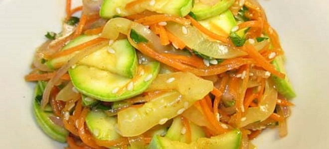 Быстрый салат из кабачков по-корейски